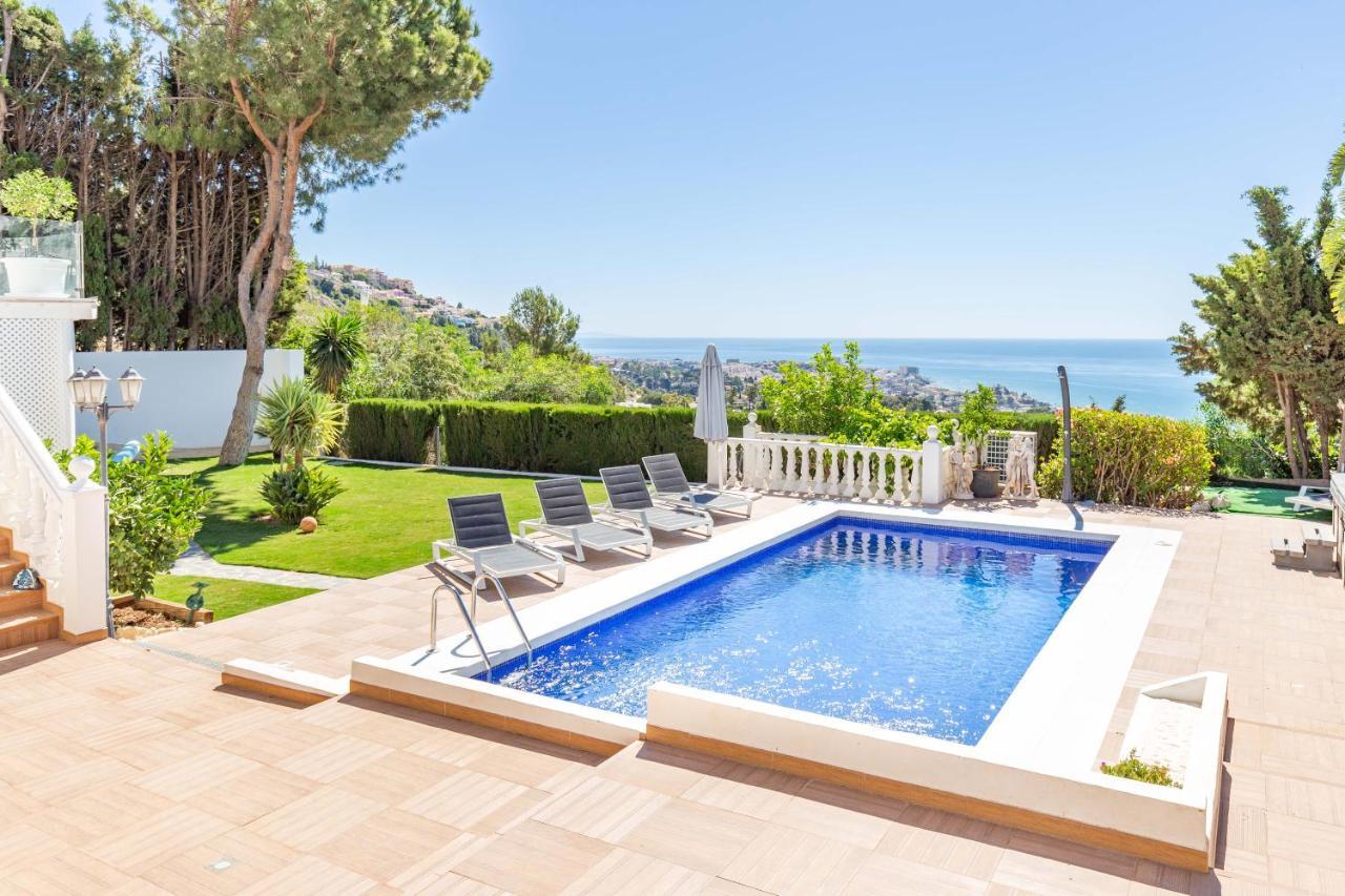 Modern Independent Studio Apt In Luxury Villa Benalmádena Exterior photo